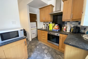 3 bed flat, Stanley Avenue, Victoria Park, Manchester, M145HD - Image 5